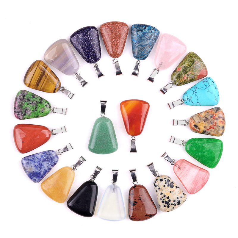 Crystal Pendant Necklace Natural Stone - 20 ピース/バッグ彫刻ホワイトクリスタル原石ペンダントクリスタル台形ネックレスクリスタル装飾品ジュエリーメイキング用