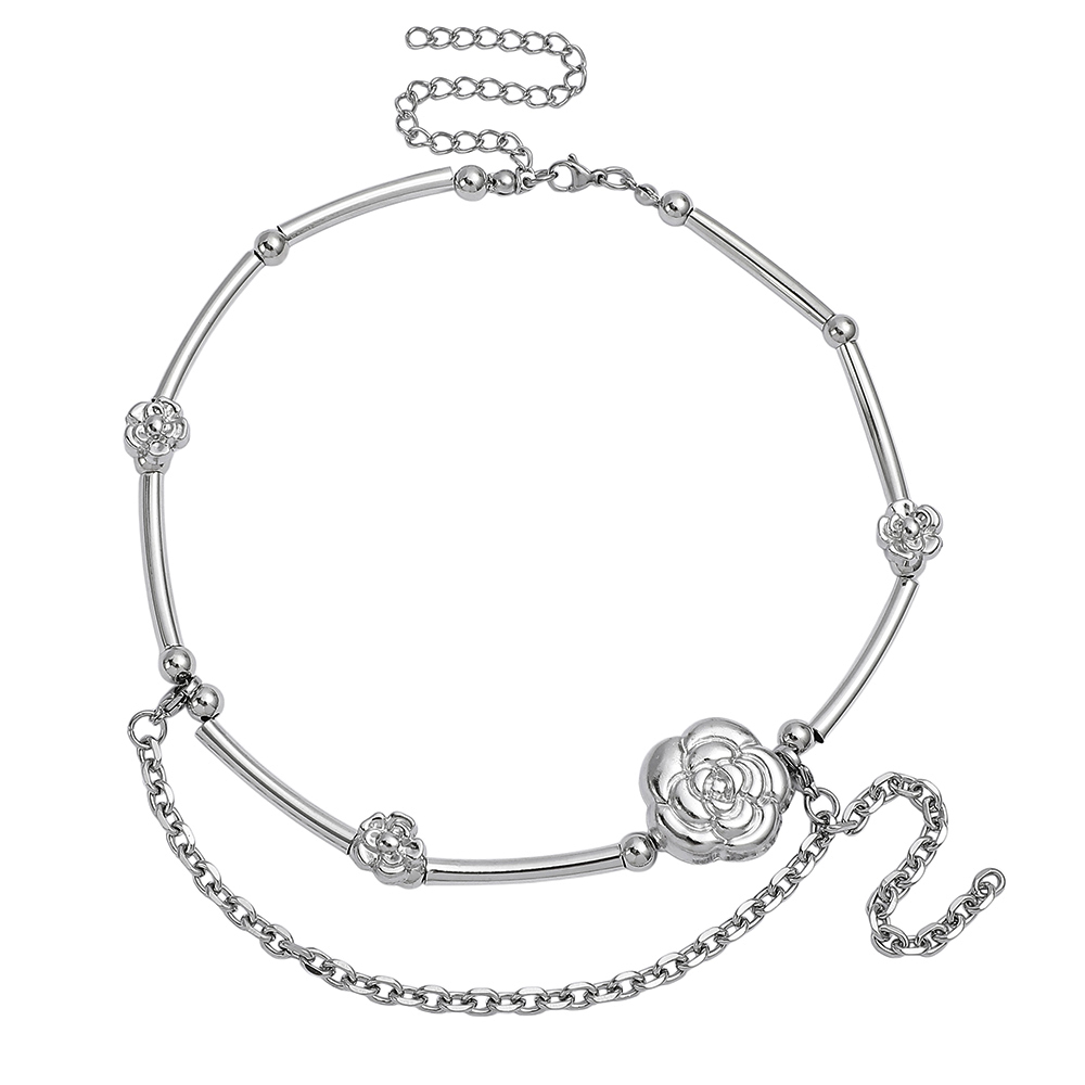 Y2K風のカメリアチョーカー。シルバーカラーのチューブビーズ - Layered Pendant Necklace Aesthetic のレビューと価格